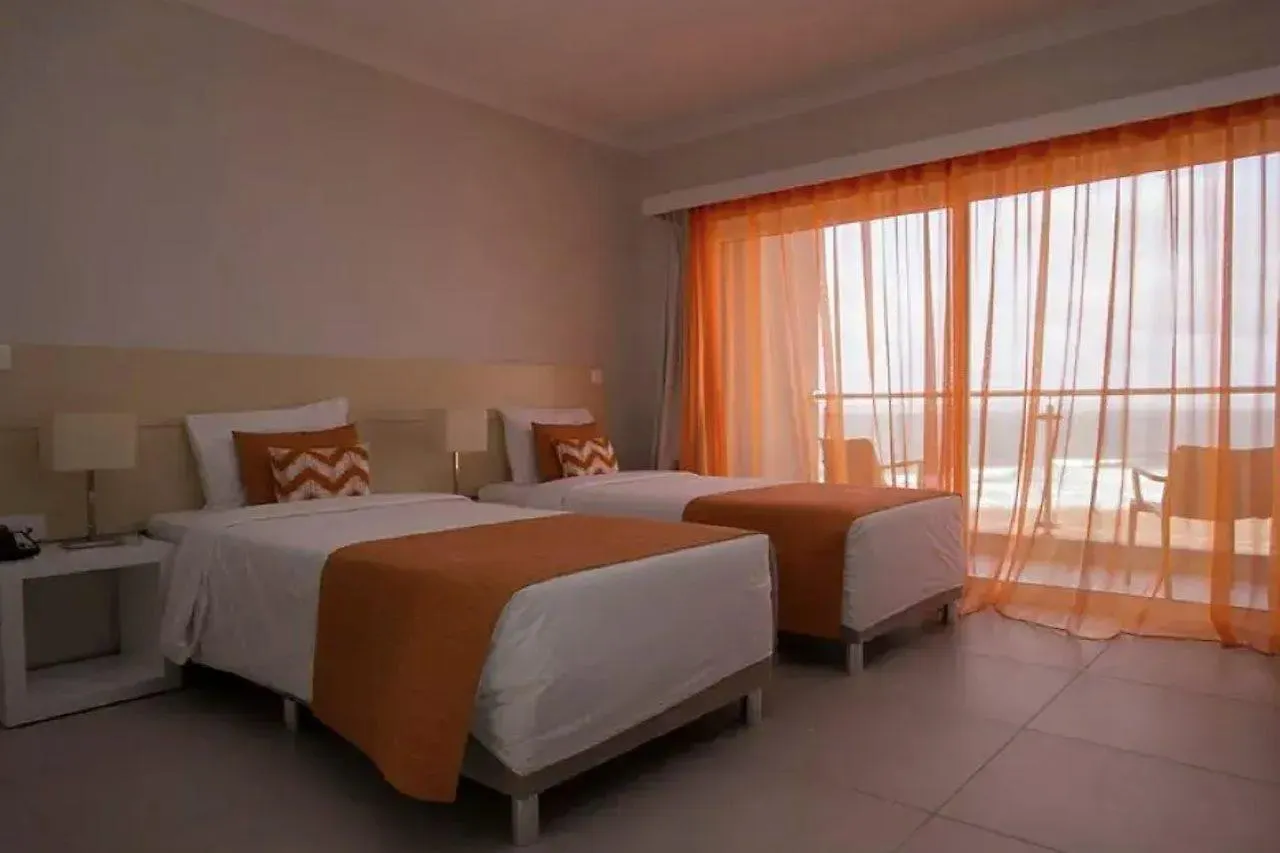 Tiduca Hotel Ponta Do Sol